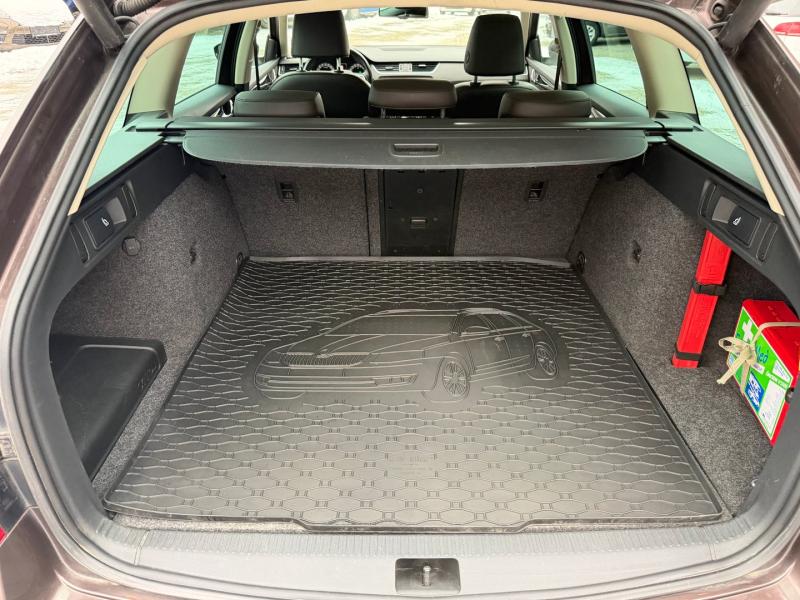 Škoda Octavia Combi 4x4 L&K TDI DSG