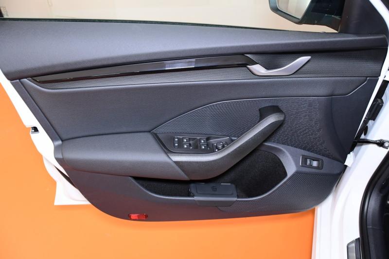 Škoda Octavia Combi Sportline TDI DSG