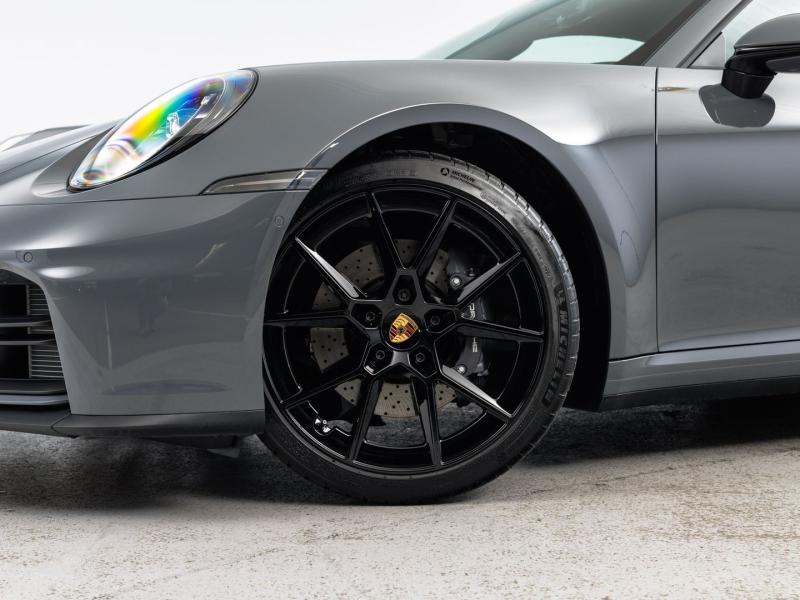 Porsche 911 Carrera Cabriolet