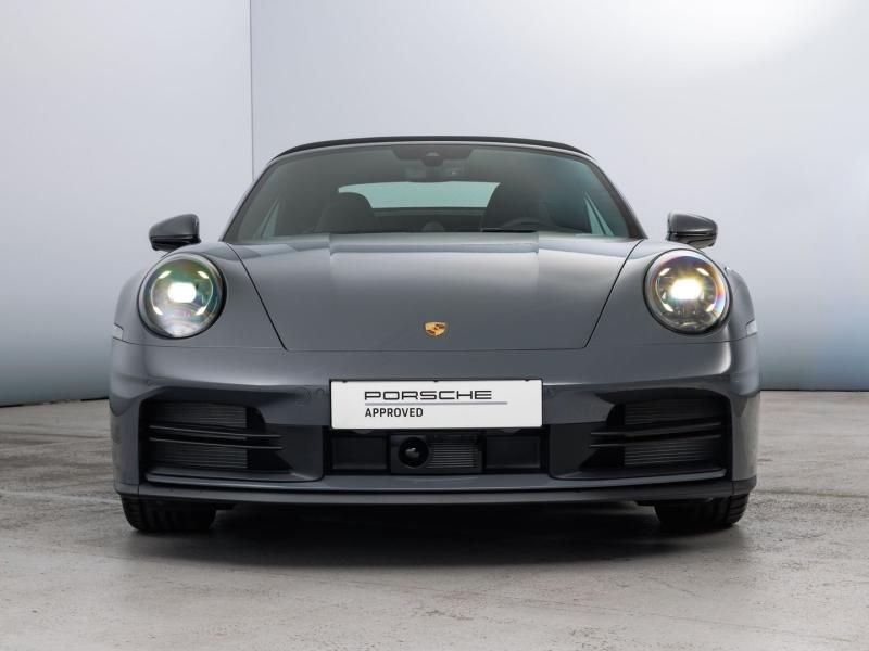 Porsche 911 Carrera Cabriolet