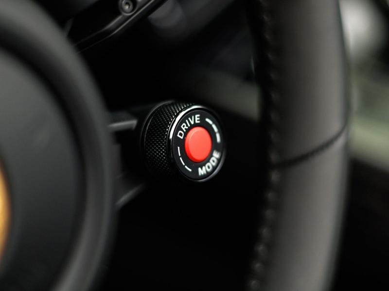 Porsche 911 Carrera Cabriolet