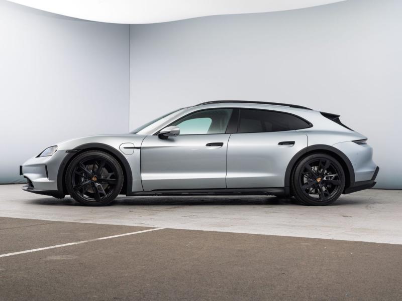 Porsche Taycan 4 Cross Turismo