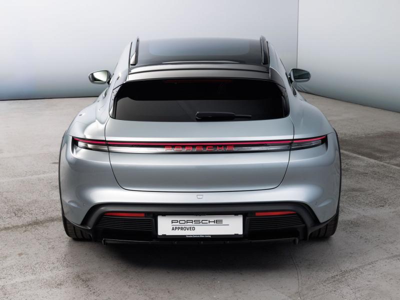 Porsche Taycan 4 Cross Turismo