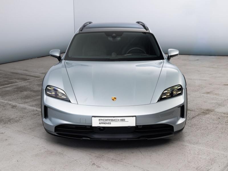 Porsche Taycan 4 Cross Turismo