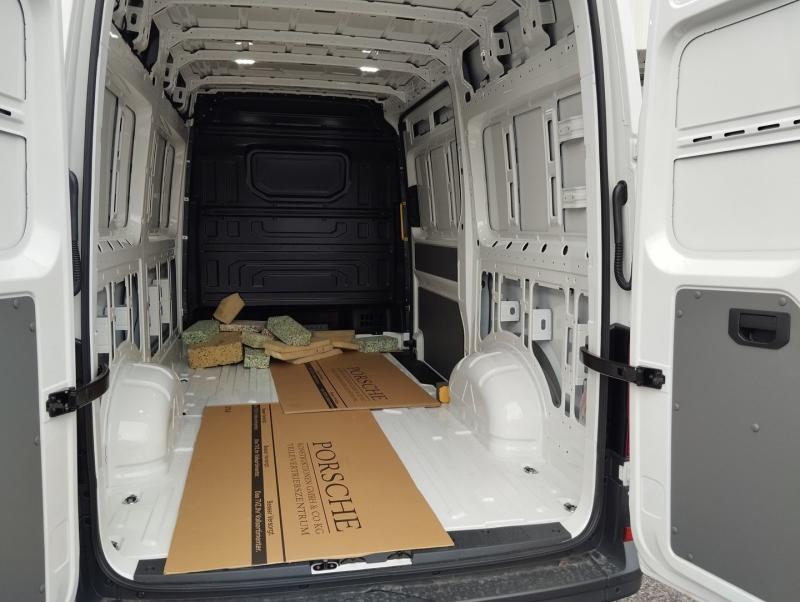 VW Crafter 35 Kastenwagen L3H3 TDI