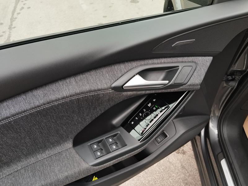 Audi Q6 e-tron quattro