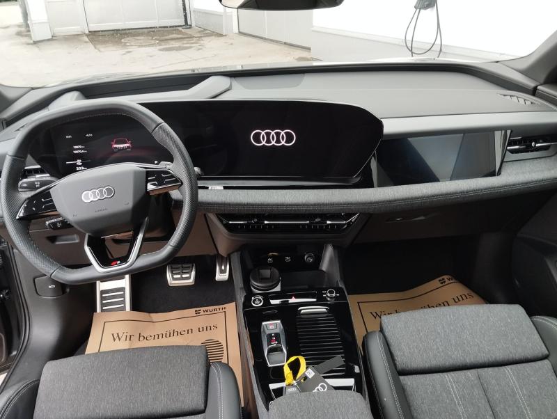 Audi Q6 e-tron quattro