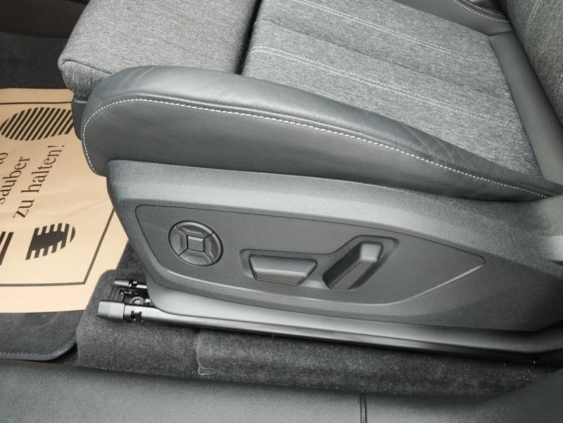 Audi Q6 e-tron quattro