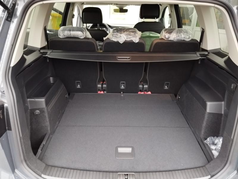 VW Touran Life TDI