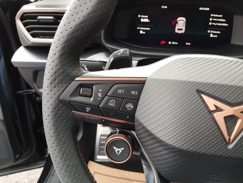 CUPRA Formentor e-HYBRID 204 PS DSG BlackEdit.