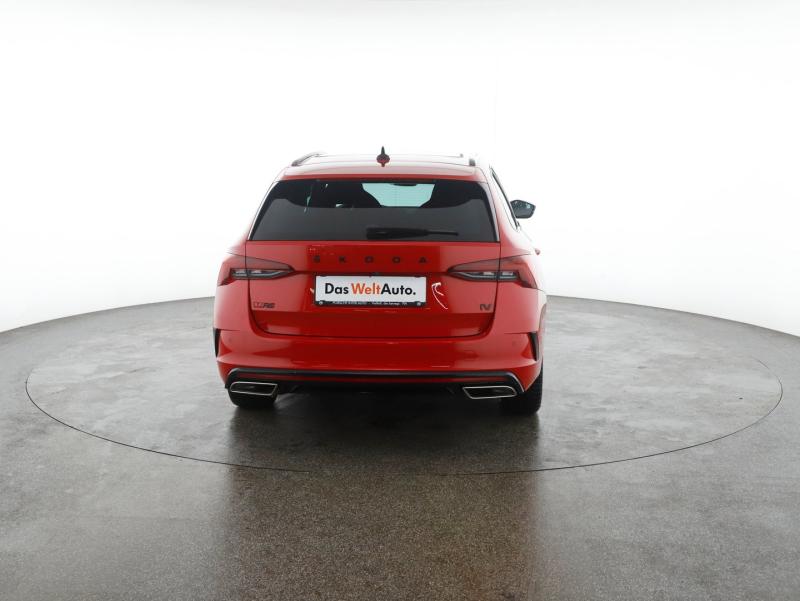 Škoda OCTAVIA Combi RS iV 245 DSG