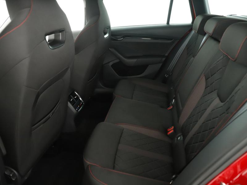 Škoda OCTAVIA Combi RS iV 245 DSG