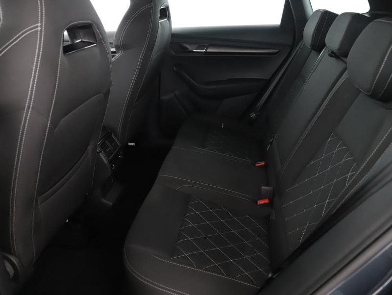 Škoda KAROQ SPORTLINE TSI DSG ACT