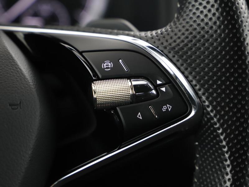 Škoda KAROQ SPORTLINE TSI DSG ACT