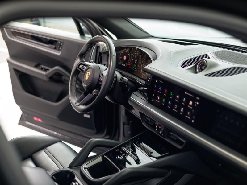 Porsche Cayenne S E-Hybrid