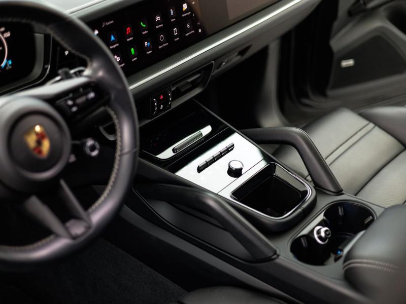 Porsche Cayenne S E-Hybrid