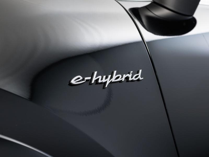 Porsche Cayenne S E-Hybrid