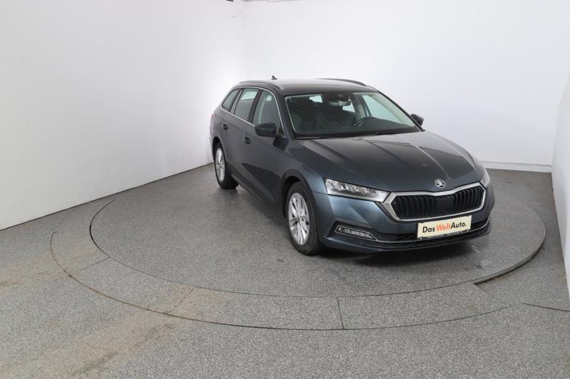 Škoda OCTAVIA Combi Premium TSI