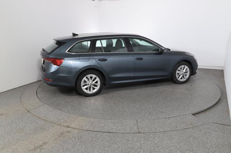 Škoda OCTAVIA Combi Premium TSI