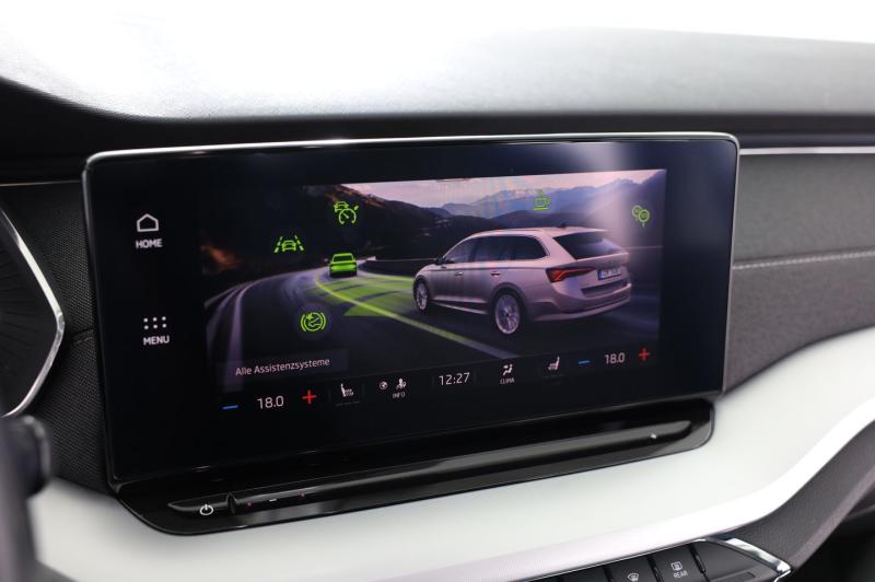 Škoda OCTAVIA Combi Premium TSI