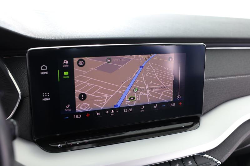 Škoda OCTAVIA Combi Premium TSI