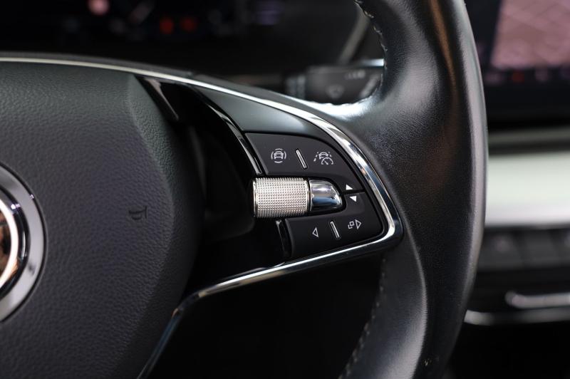 Škoda OCTAVIA Combi Premium TSI