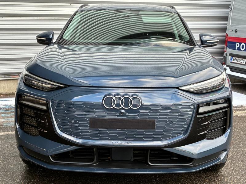 Audi Q6 e-tron quattro business