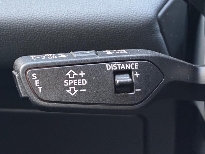 Audi Q6 e-tron quattro business