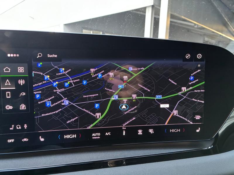 Audi Q6 e-tron quattro business