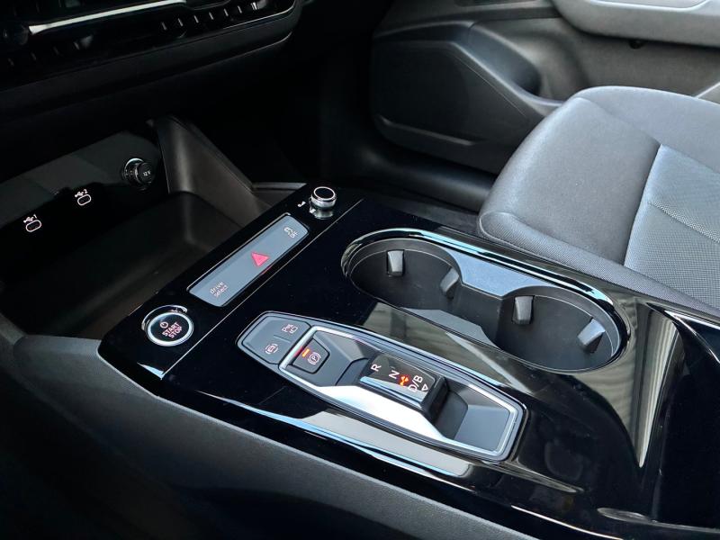 Audi Q6 e-tron quattro business