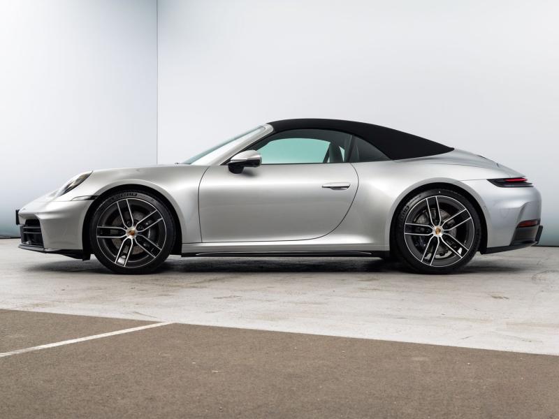 Porsche 911 Carrera Cabriolet