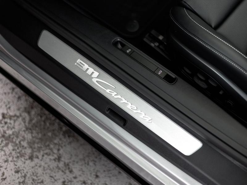 Porsche 911 Carrera Cabriolet