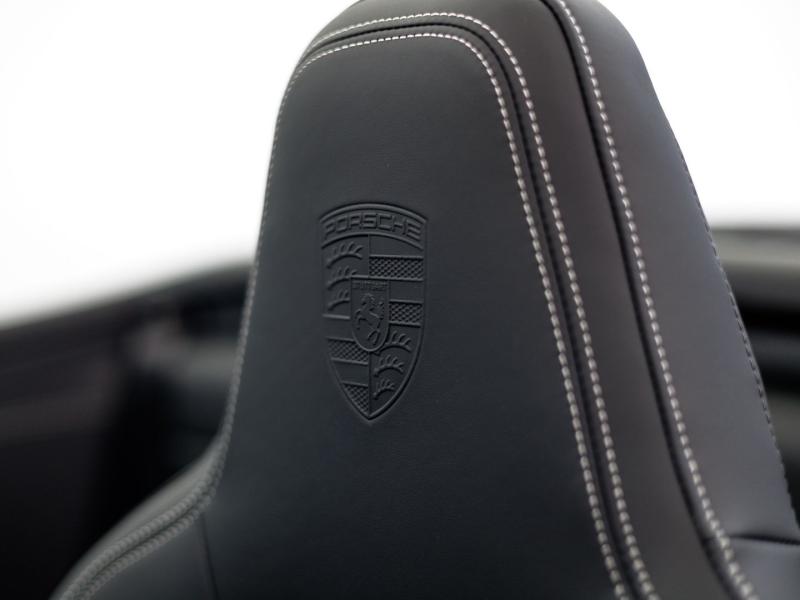 Porsche 911 Carrera Cabriolet