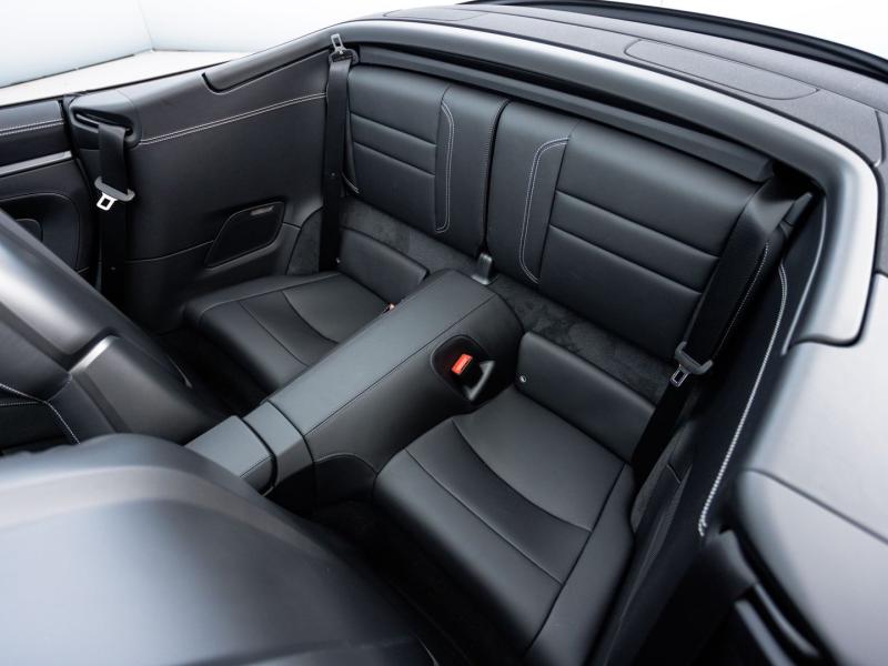 Porsche 911 Carrera Cabriolet