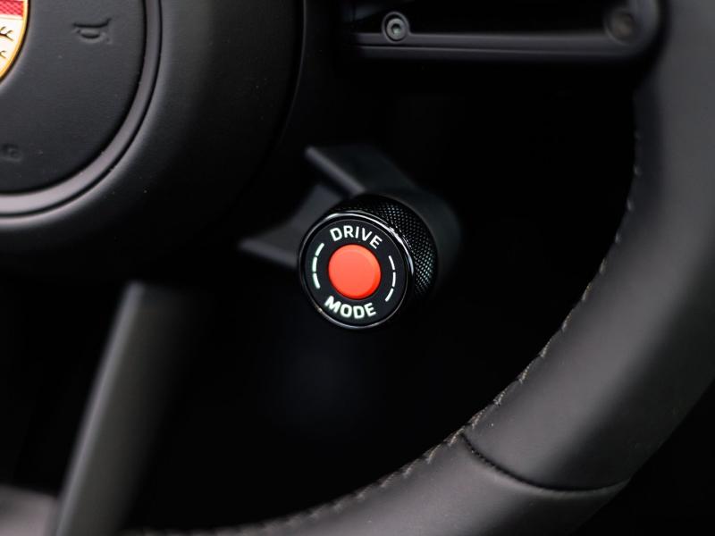 Porsche 911 Carrera Cabriolet