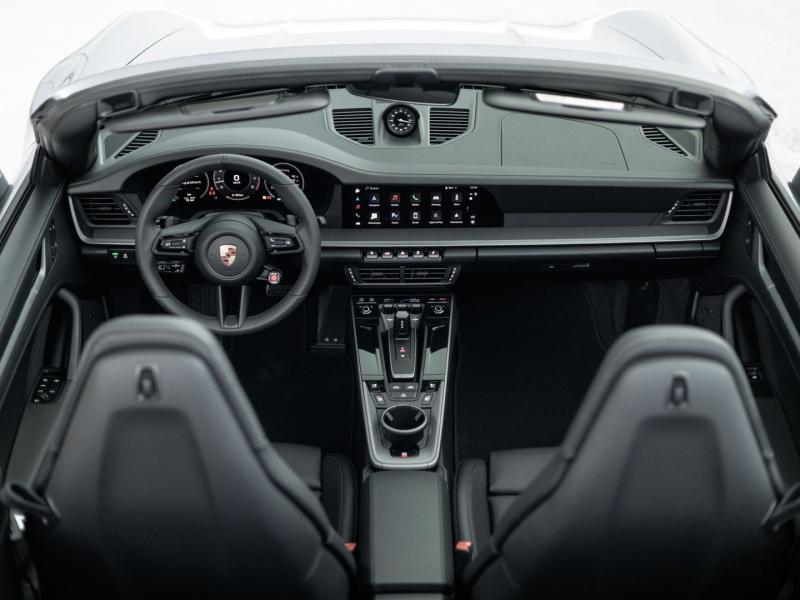 Porsche 911 Carrera Cabriolet