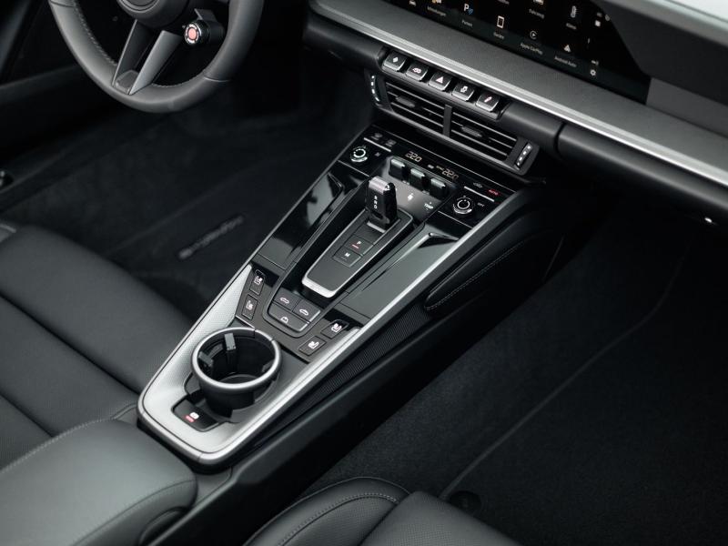 Porsche 911 Carrera Cabriolet