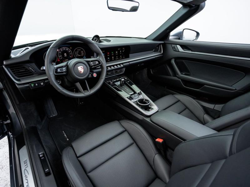 Porsche 911 Carrera Cabriolet