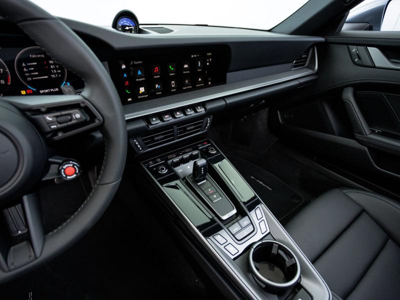 Porsche 911 Carrera Cabriolet