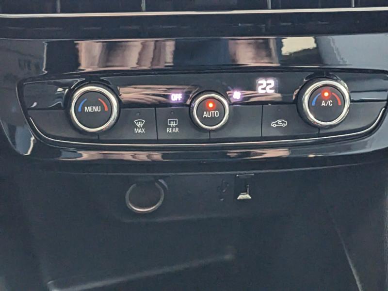 Opel MOKKA ELE 1.2 S/S AT8 130PS