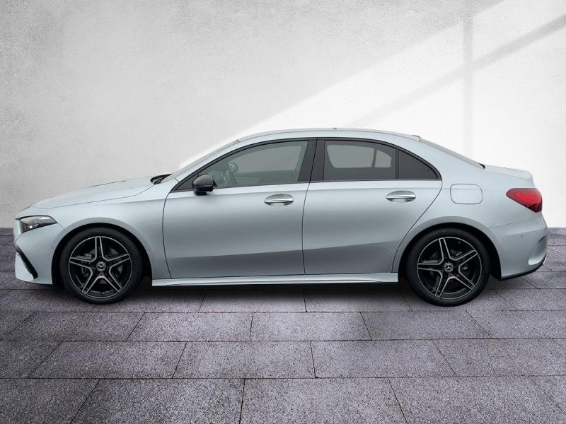 MERCEDES-BENZ A 180 d Limousine AMG-Line