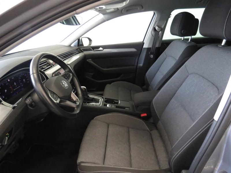 VW Passat Variant Business