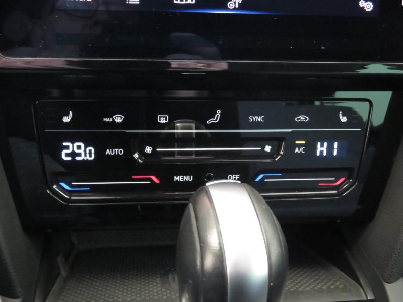 VW Passat Variant Business