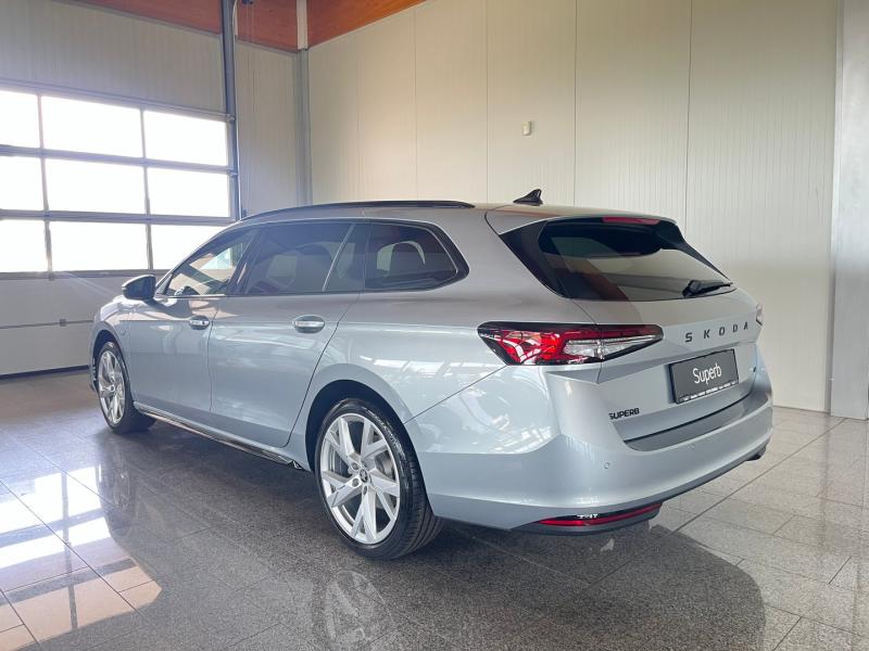 Škoda Superb Combi Sportline iV TSI DSG