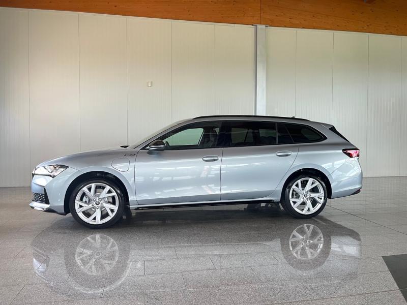 Škoda Superb Combi Sportline iV TSI DSG