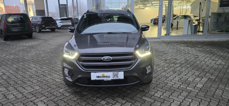 KUGA ST-Line