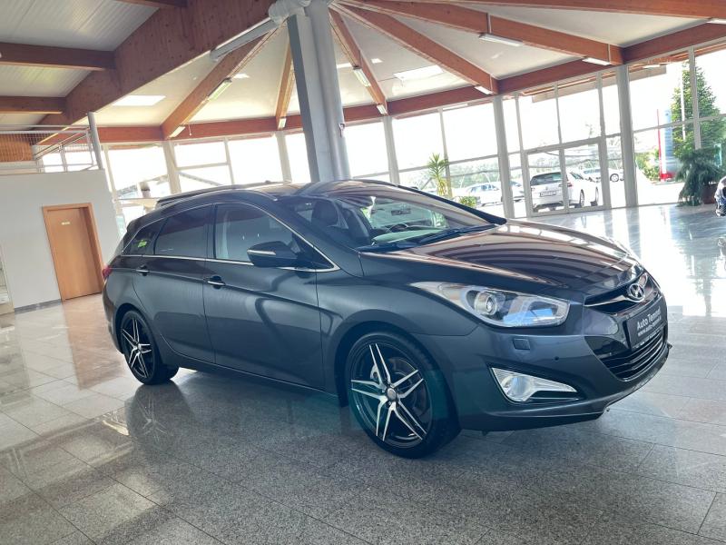 Hyundai i40 Premium 1,7 CRDi DPF