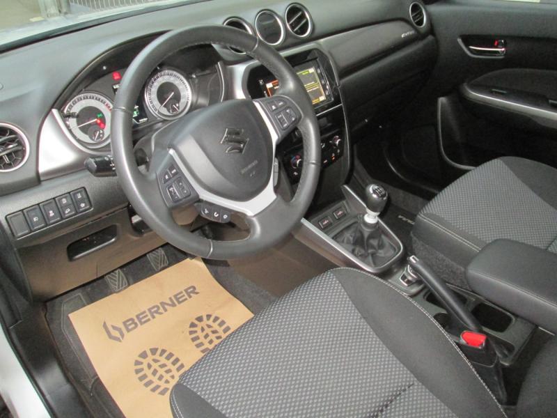 Suzuki Vitara Hybrid All Grip Shine