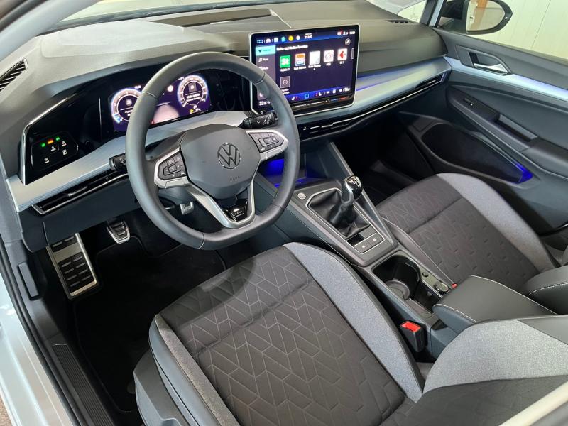 VW Golf Life TSI