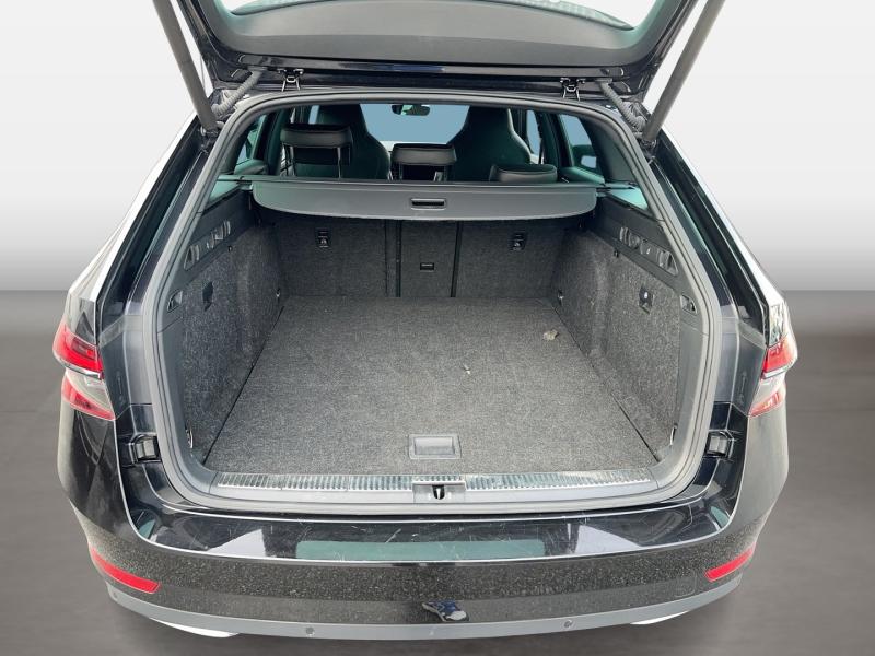 Škoda SUPERB Combi 4x4 SPORTLINE TDI DSG